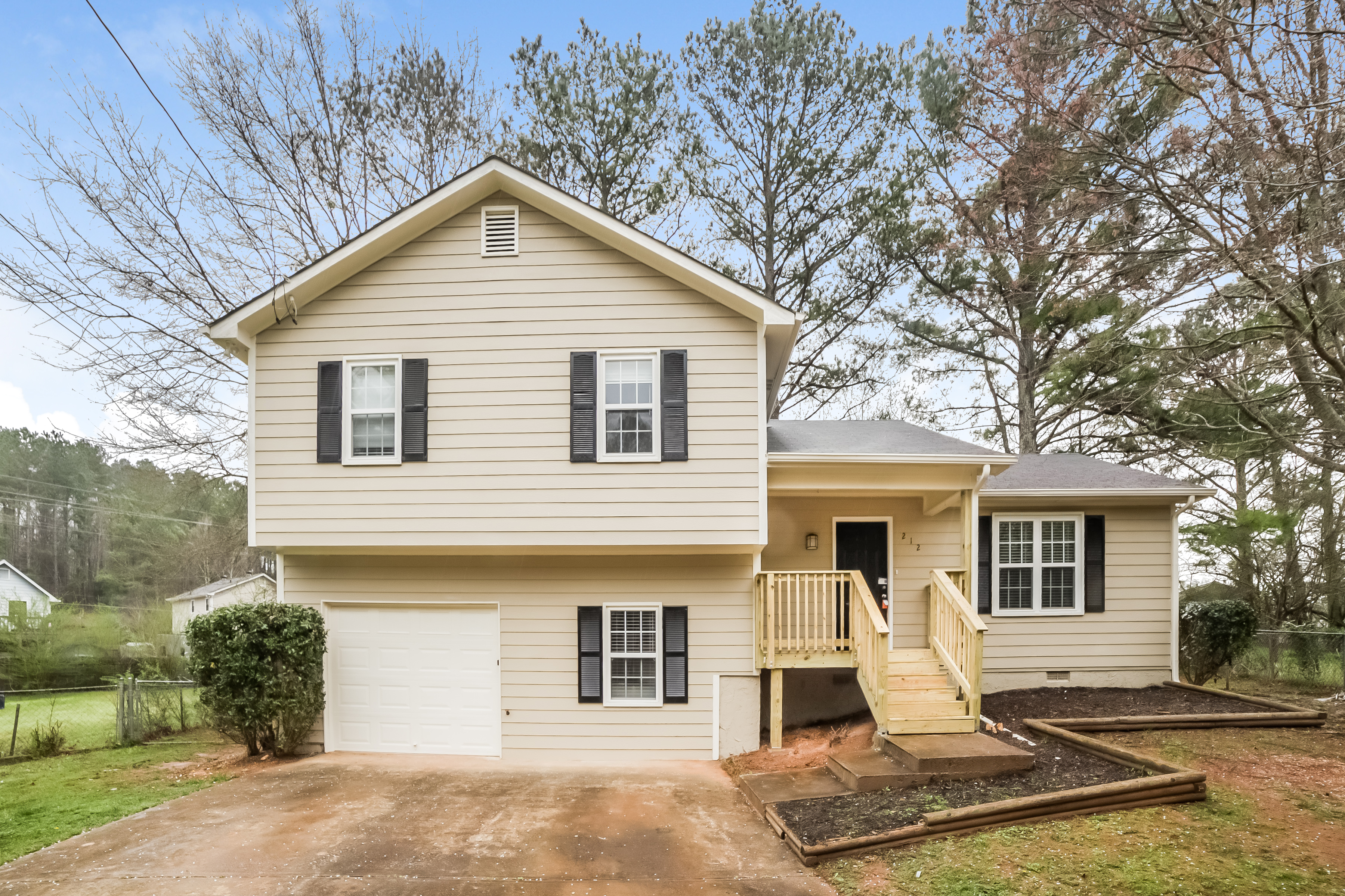 212 Westwood Trail Dallas, GA 30132